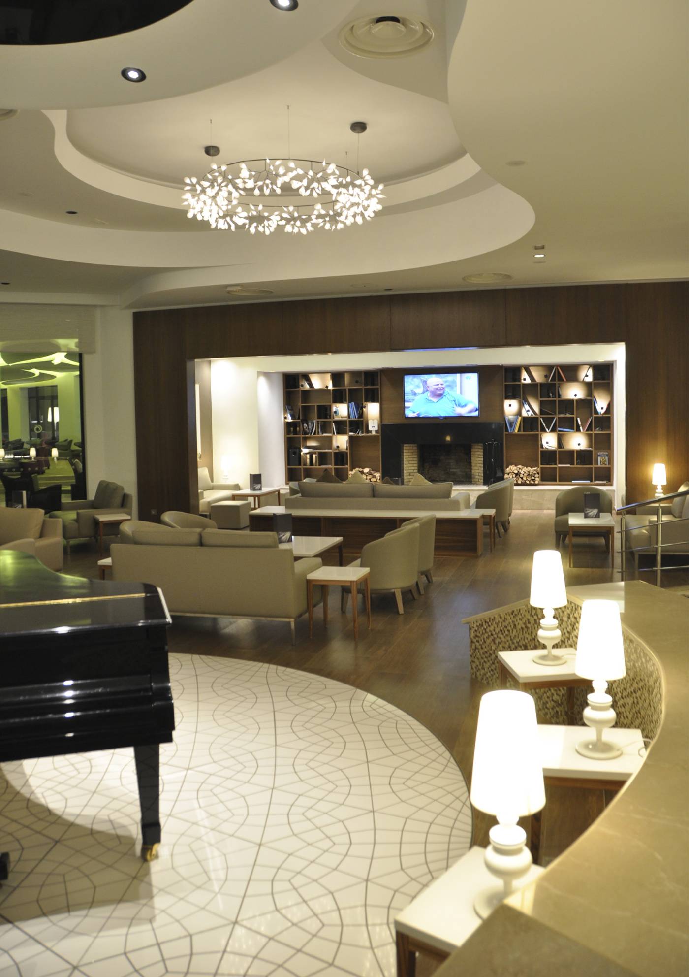 ifo-interior-design-beach-resosrt-chasse-piano-bar (2)